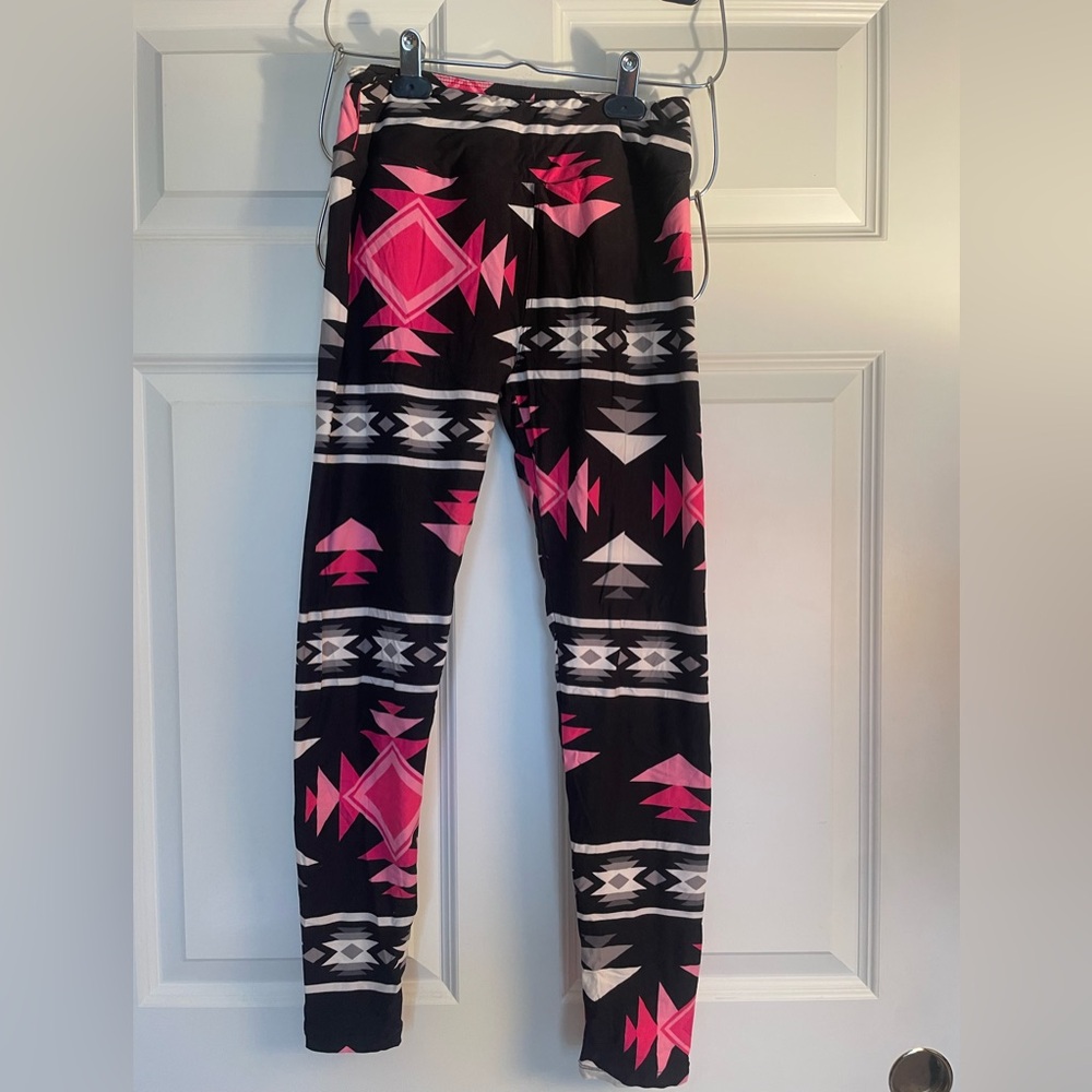 LuLaRoe One Size leggings- nwot